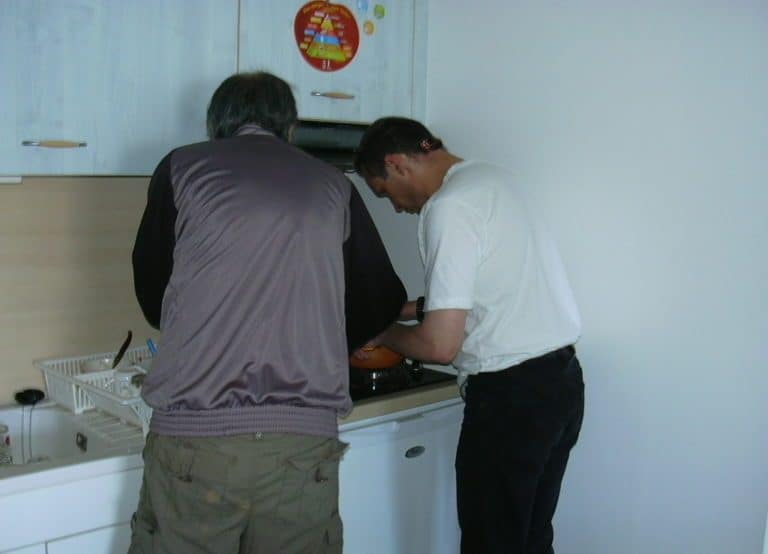 2008-le-hommes-cuisinent.jpg