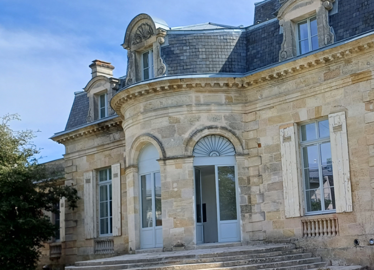 Chateau Du Breuil Invit