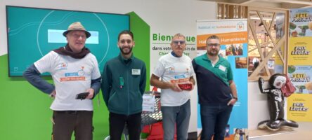 4 Personnes De Lm Et Hh 2024 collecte de produits ménagers